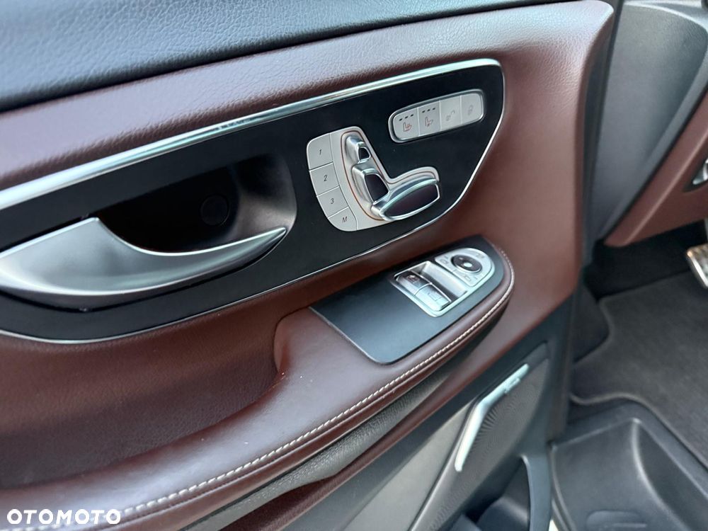 Mercedes-Benz Klasa V 250 BlueTEC Edition 1 7G-Tronic (d³ugi) - 37