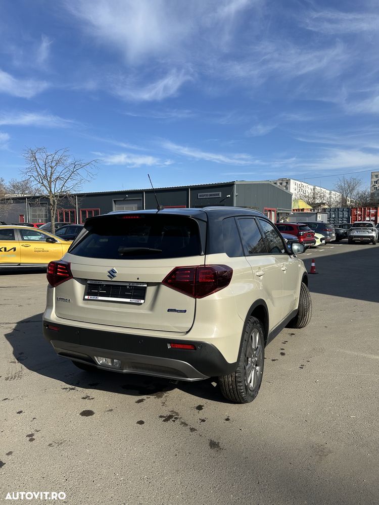 Suzuki Vitara - 3
