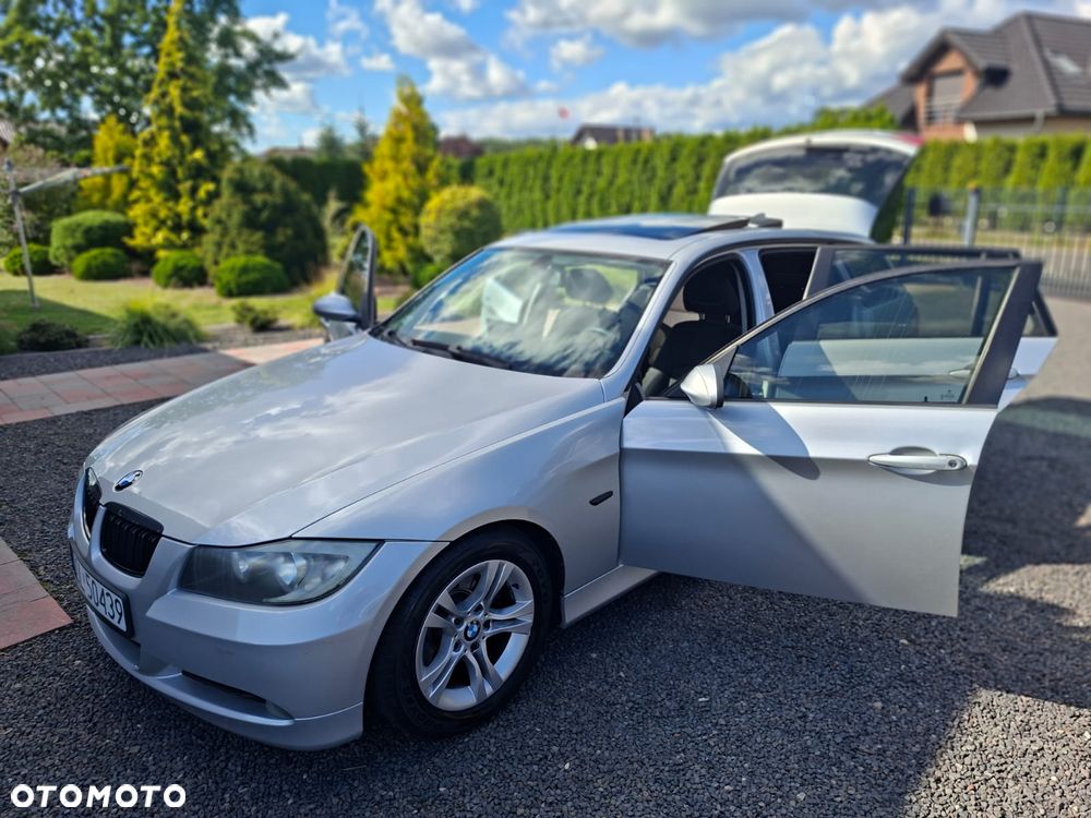 BMW Seria 3 320d - 8