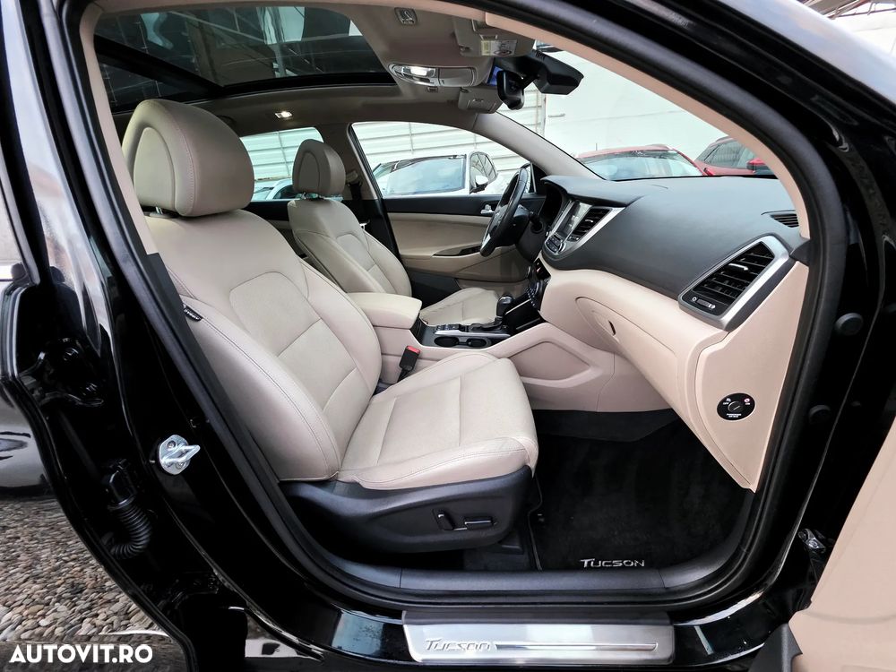 Hyundai Tucson blue 1.7 CRDi 2WD DCT Premium - 15