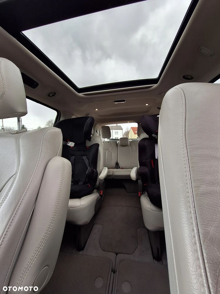 Chrysler Pacifica - 18