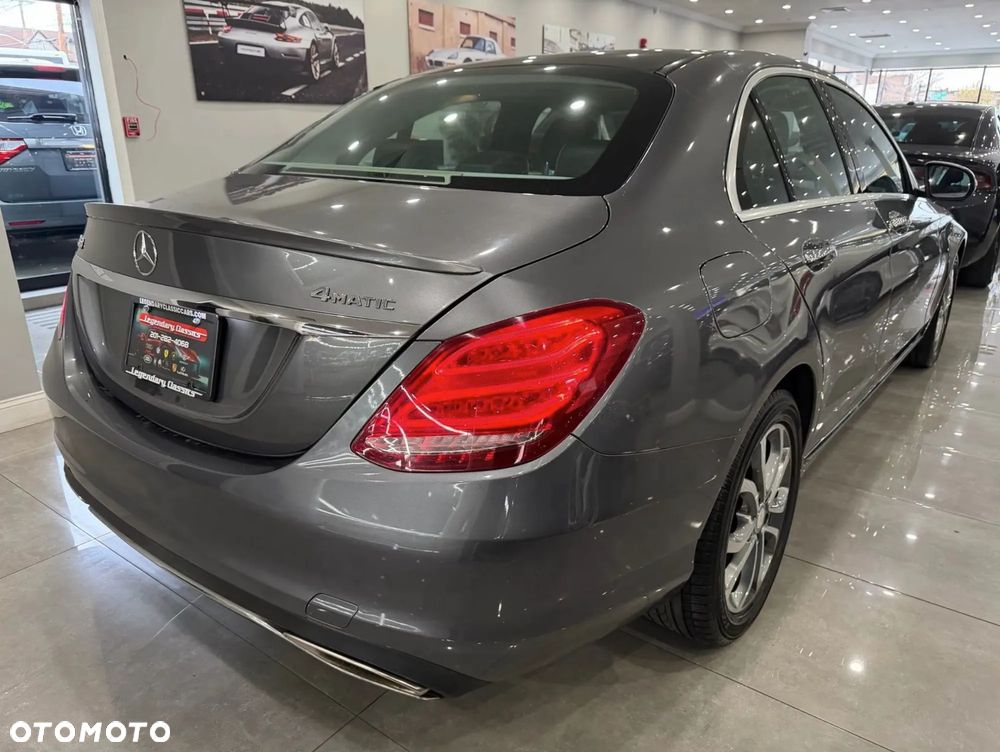 Mercedes-Benz Klasa C 300 7G-TRONIC - 5