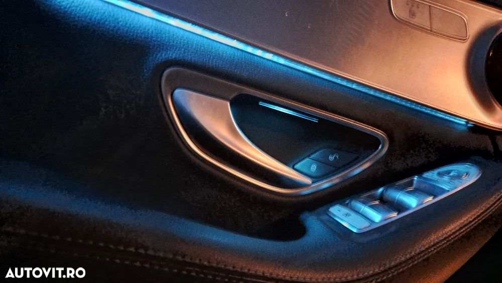 Mercedes-Benz C 220 CDI DPF Automatik BlueEFFICIENCY Avantgarde - 18