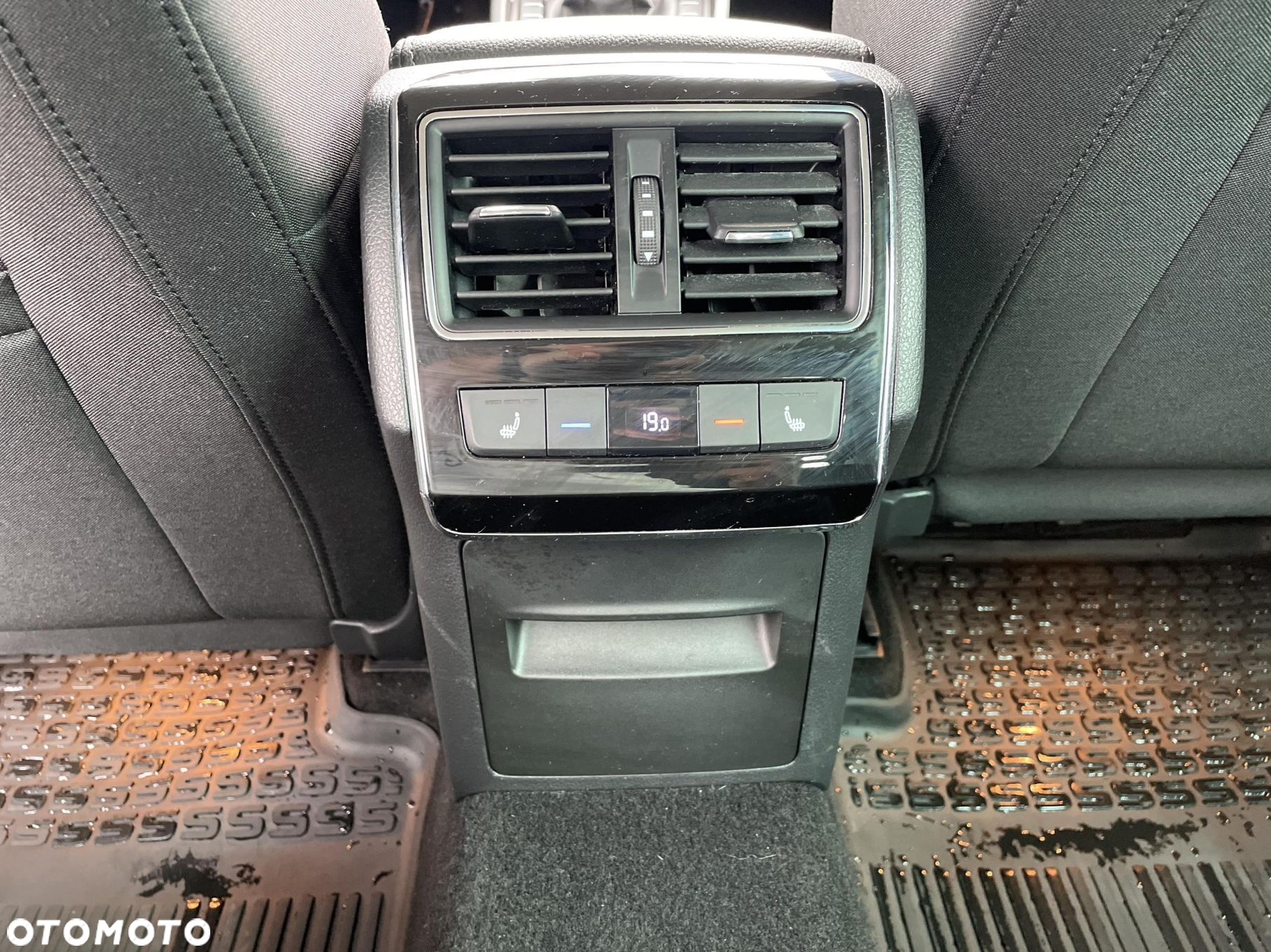 Skoda Superb 1.5 TSI ACT Style - 20
