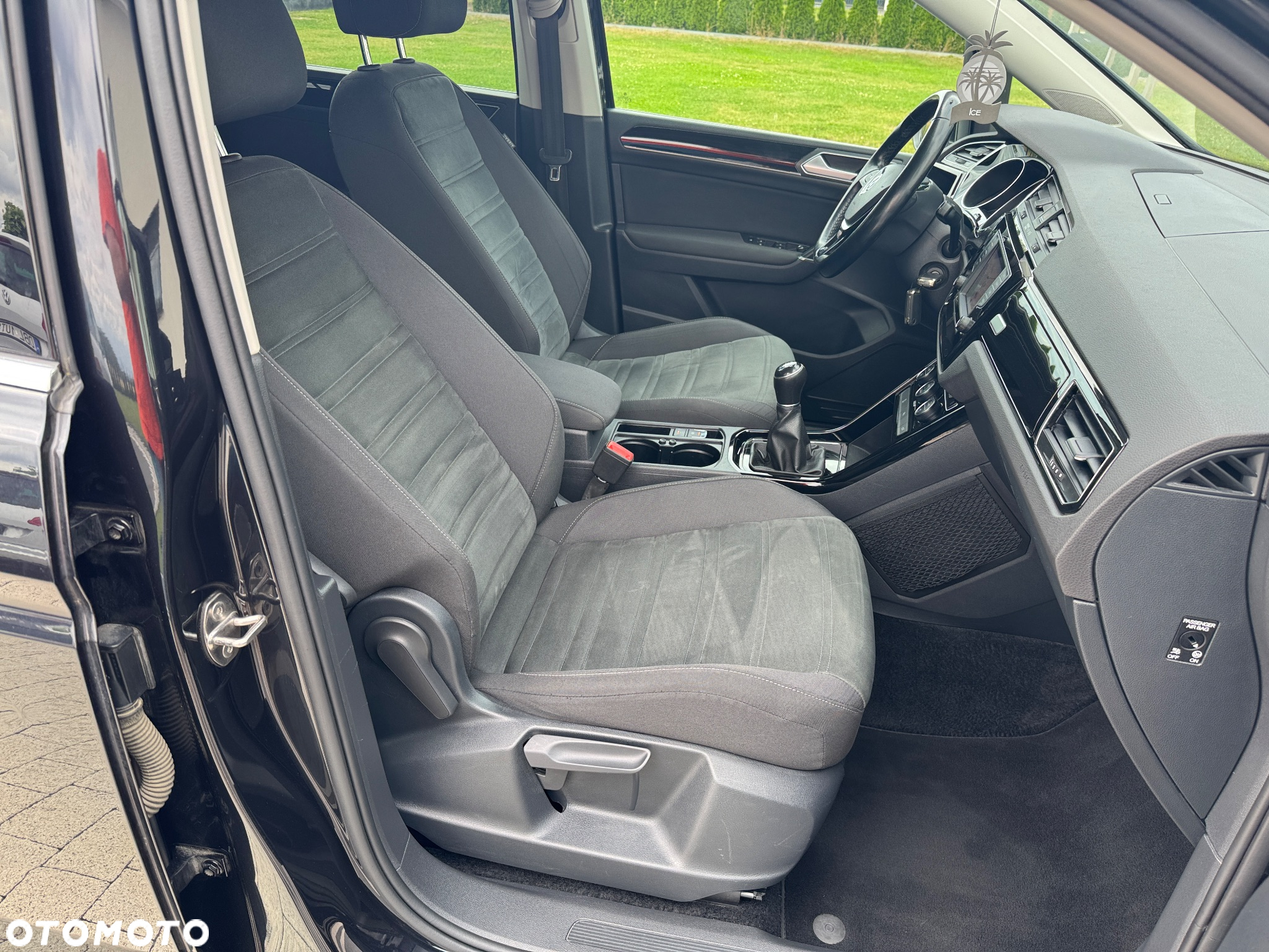 Volkswagen Touran 1.4 TSI BMT Highline - 18