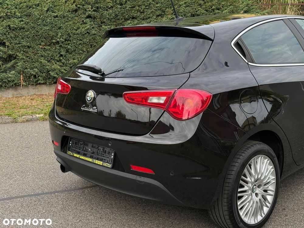 Alfa Romeo Giulietta 1.4 TB 16V Multiair Collezione - 9
