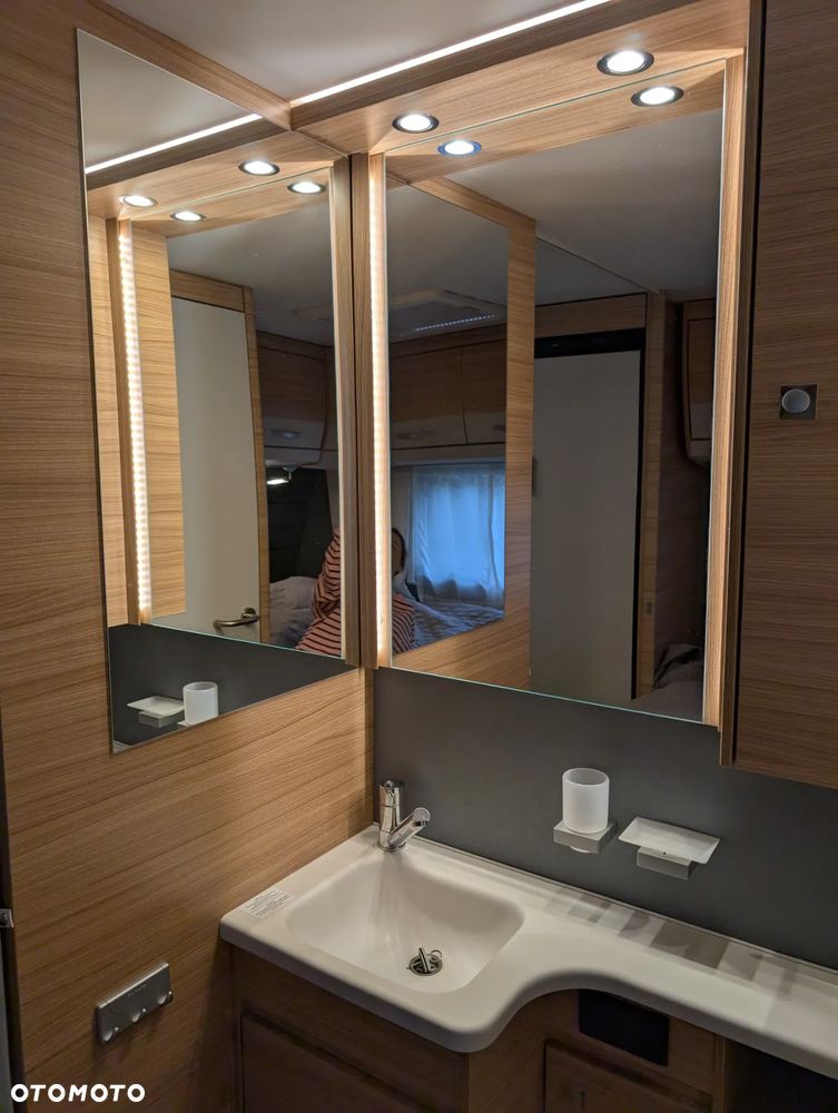 Dethleffs CAMPER 530FSK - 8