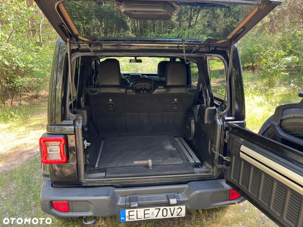 Jeep Wrangler Unlimited GME 2.0 Turbo Sahara - 9