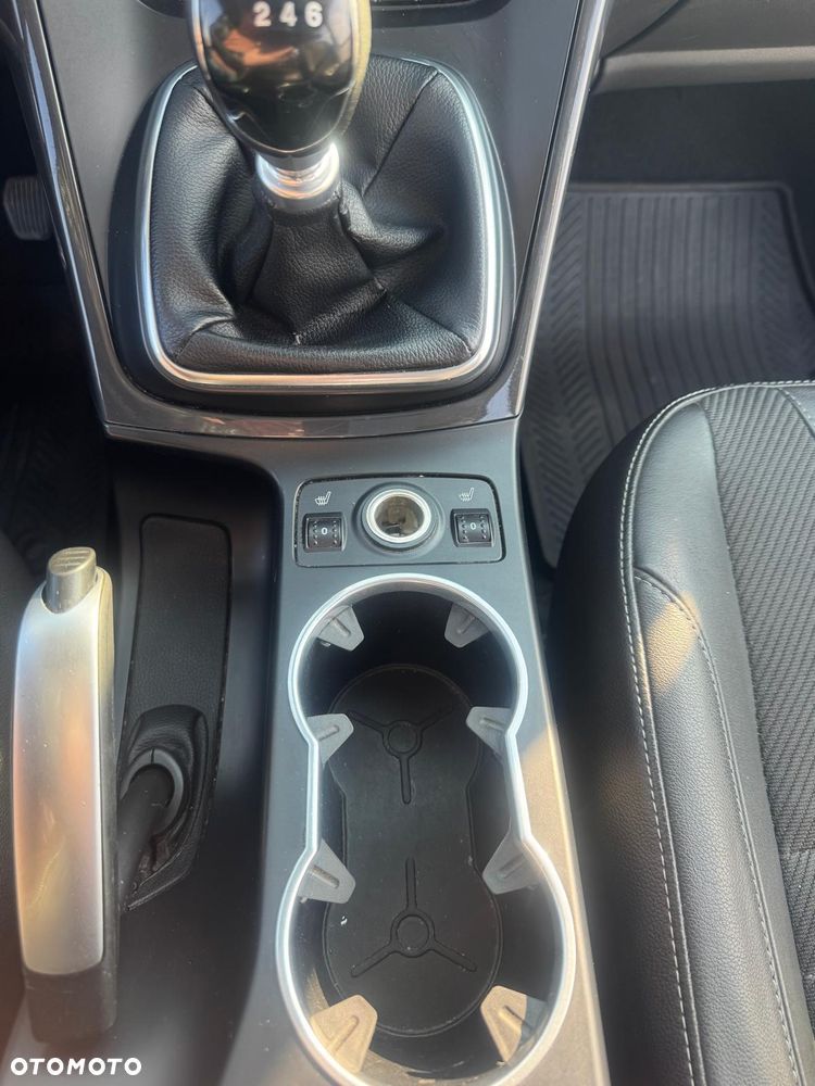 Ford Kuga 1.6 EcoBoost FWD Trend ASS - 11