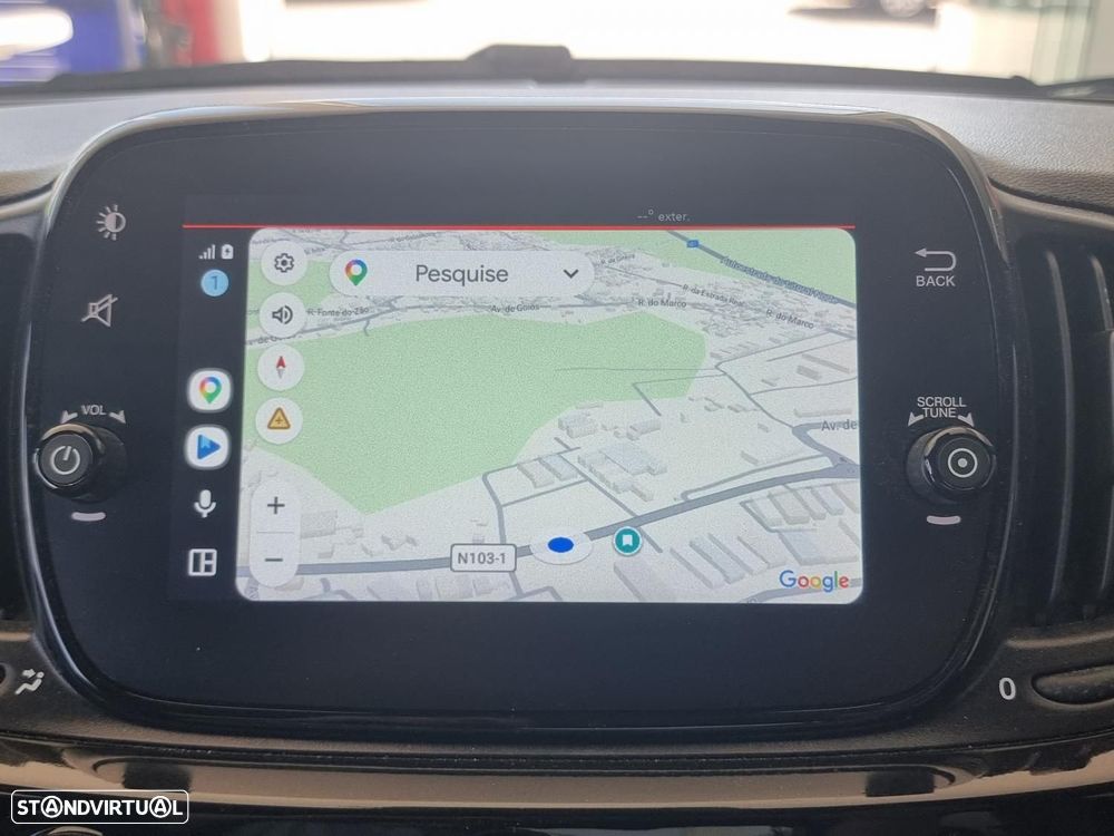 Fiat 500 1.0 Hybrid Lounge - 23