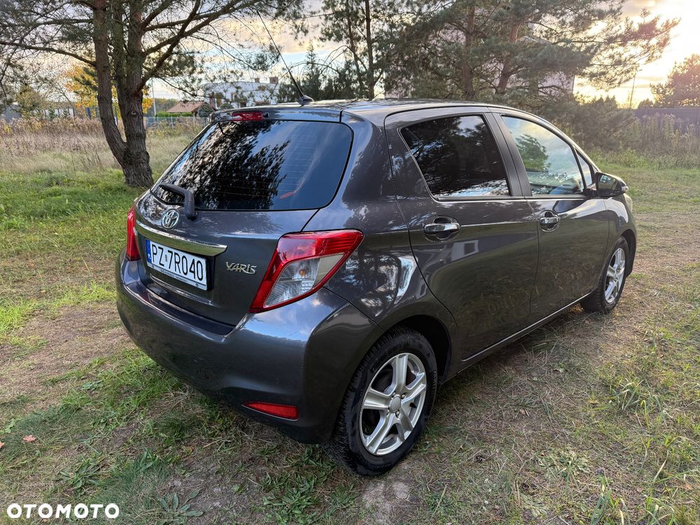 Toyota Yaris 1.33 VVT-i Cool - 5