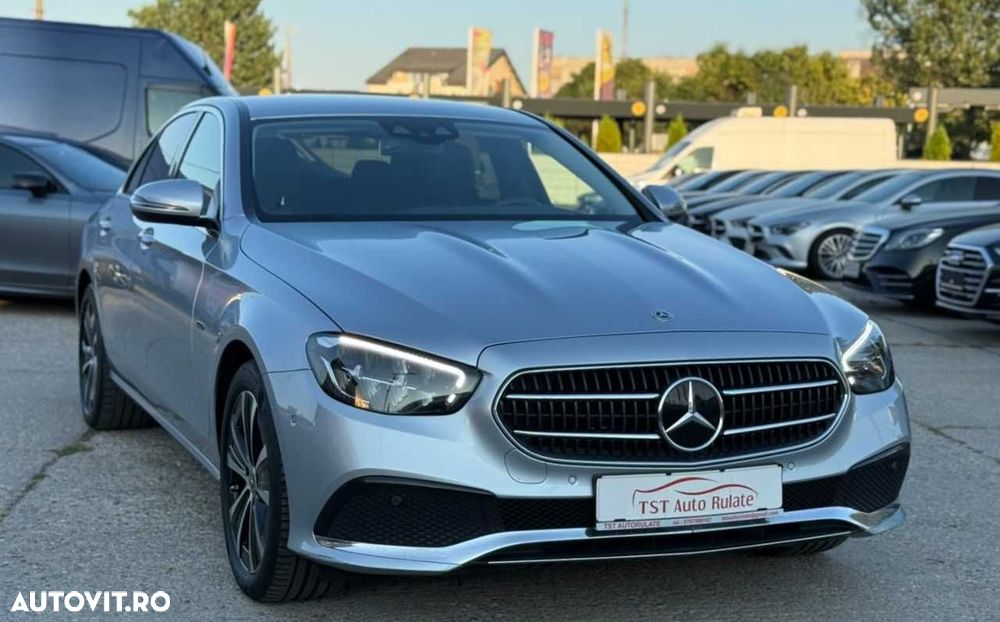 Mercedes-Benz E - 13