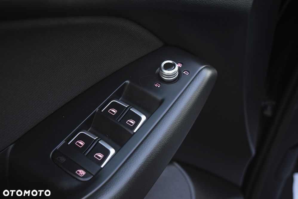 Audi Q5 2.0 TDI Quattro S tronic sport - 22