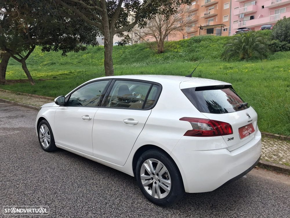 Peugeot 308 - 9