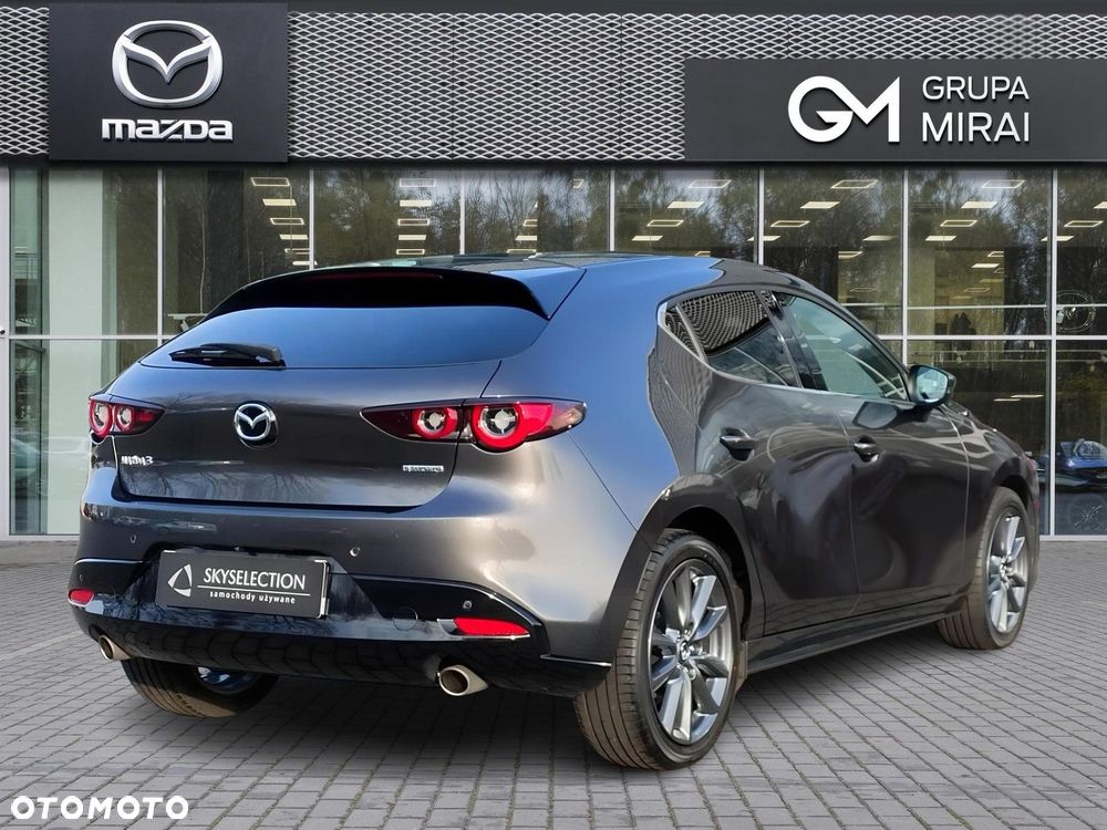Mazda 3 - 5