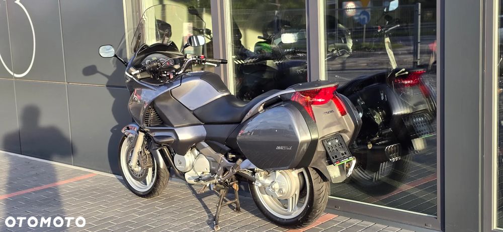 Honda NT - 25