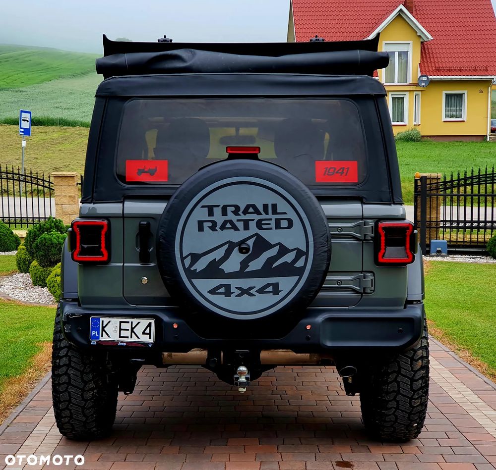 Jeep Wrangler - 6