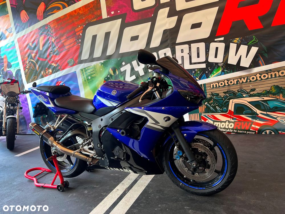 Yamaha R6 - 5