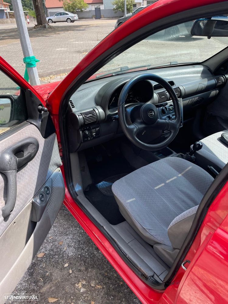 Opel Corsa 1.2 Swing - 4