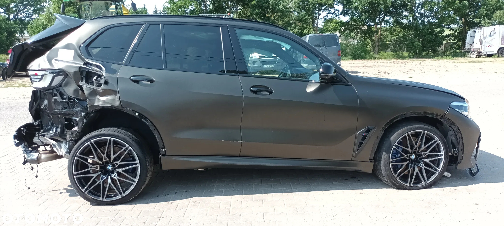 BMW X5 M Competition - 8