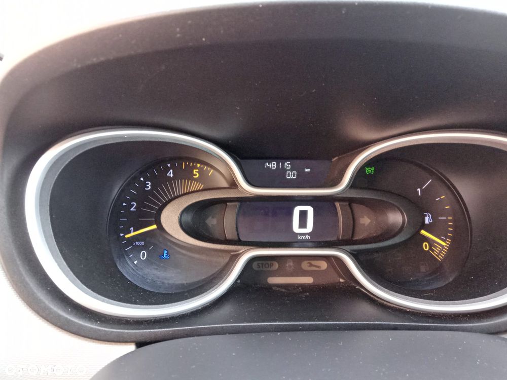 Renault Trafic - 9