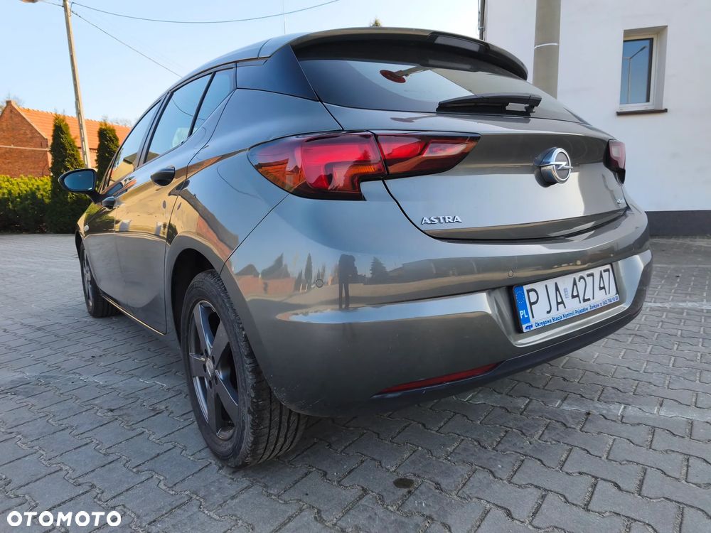 Opel Astra 1.6 CDTI Dynamic - 23