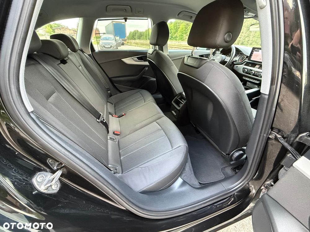Audi A4 Avant 40 TDI S tronic quattro design - 13