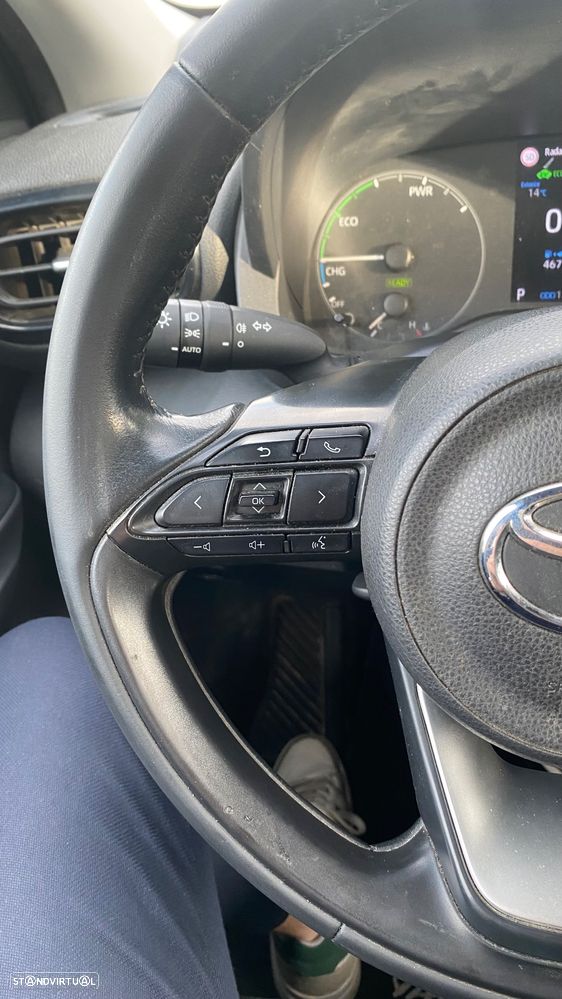 Toyota Yaris 1.5 HDF Comfort - 30