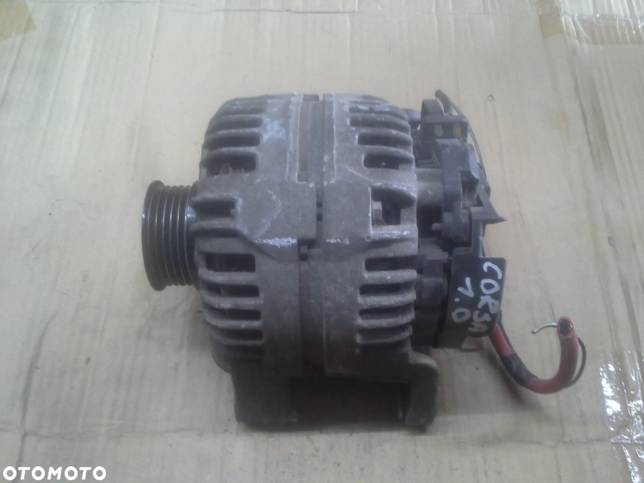 Alternator Opel Corsa 1.0 0124425021 14V 100A Bosch - 1