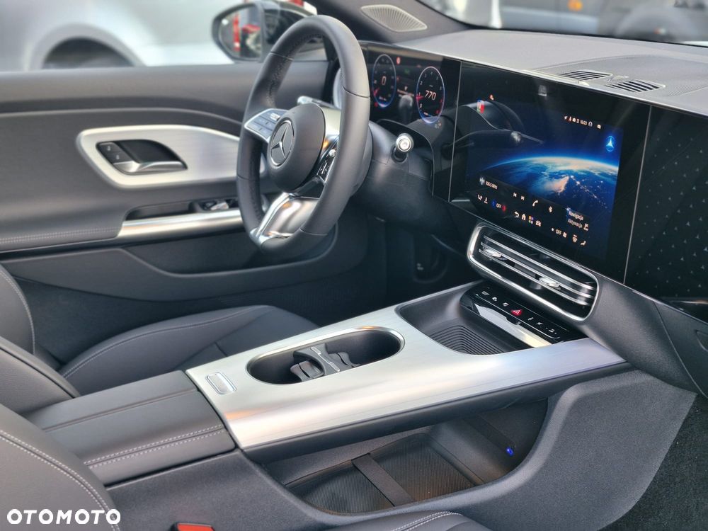 Mercedes-Benz CLA 200 mHEV 8G-DCT - 21
