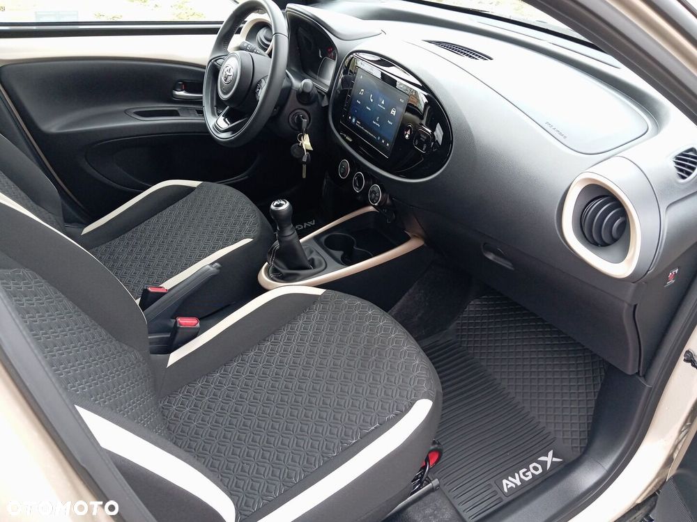 Toyota Aygo X - 7
