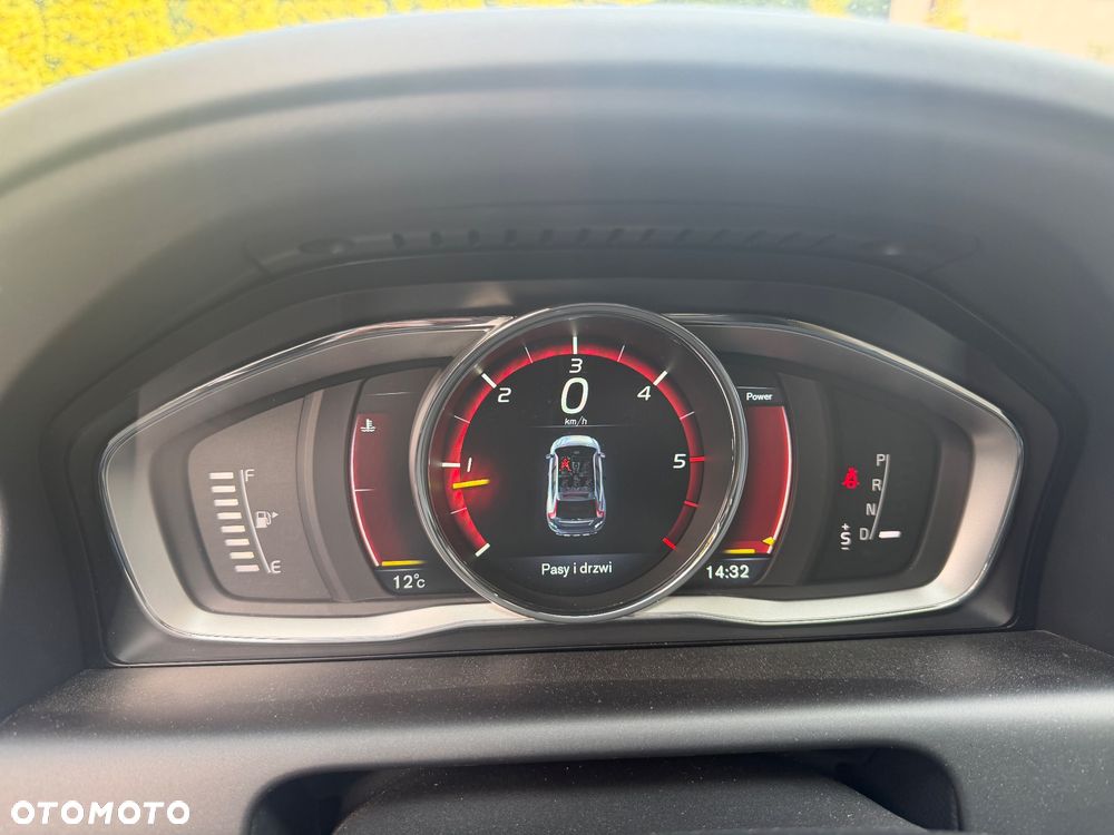 Volvo XC 60 D5 AWD Summum - 9