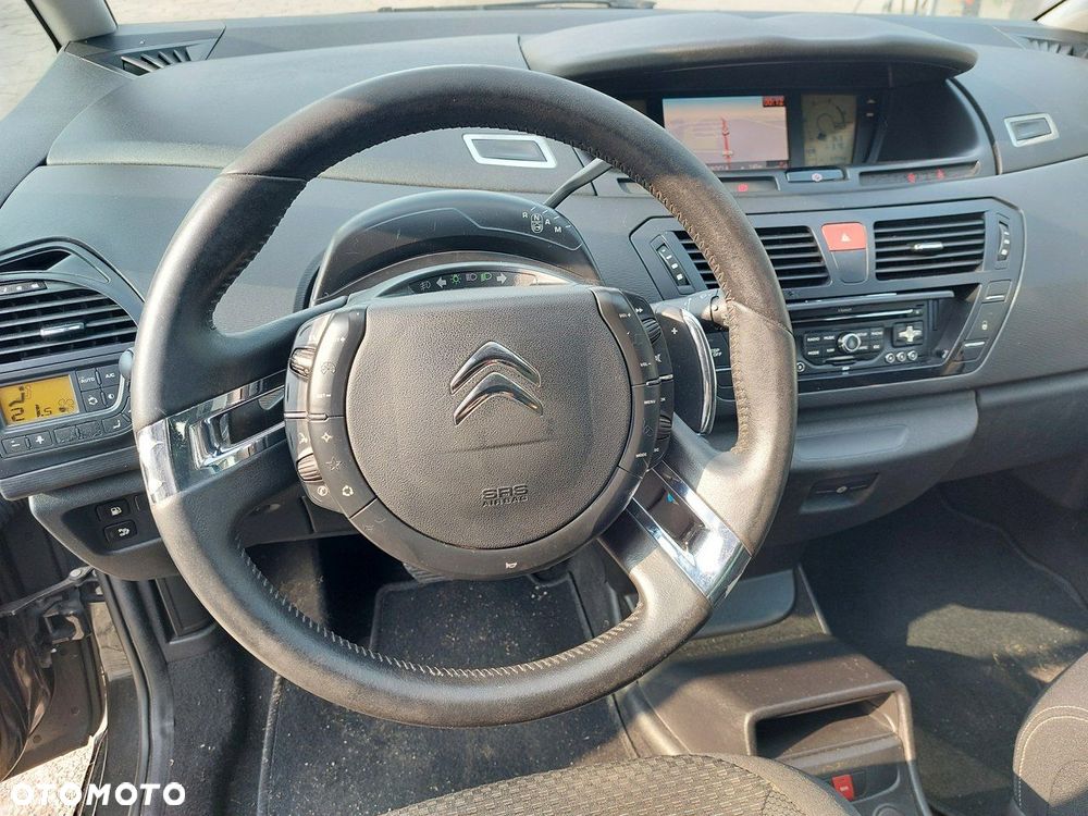 Citroën C4 Picasso - 23