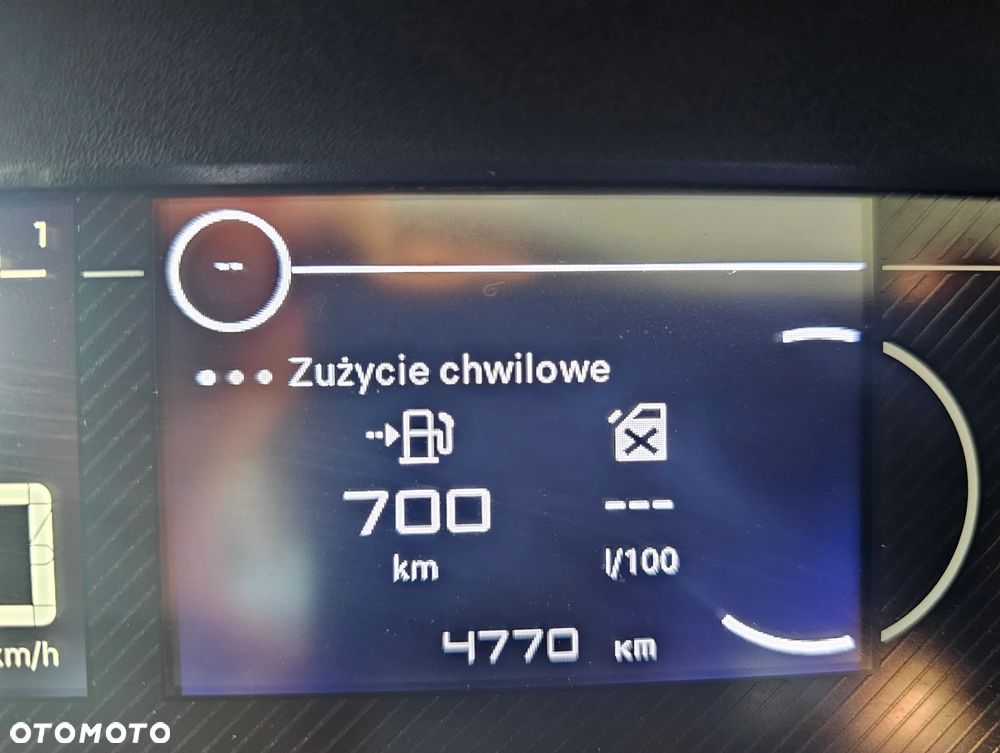 Opel Vivaro - 12