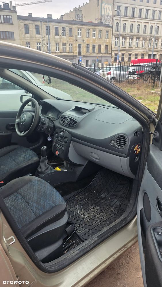 Renault Clio 1.2 16V Rip Curl - 10