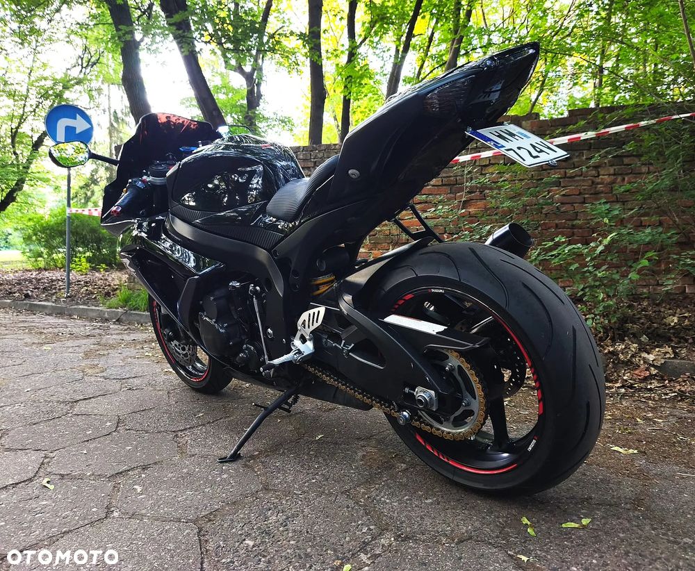 Suzuki GSX-R - 2