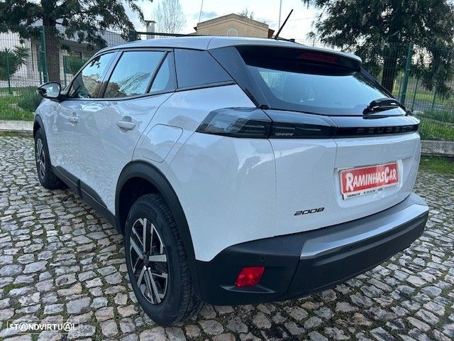 Peugeot 2008 1.2 PureTech Allure Pack - 9