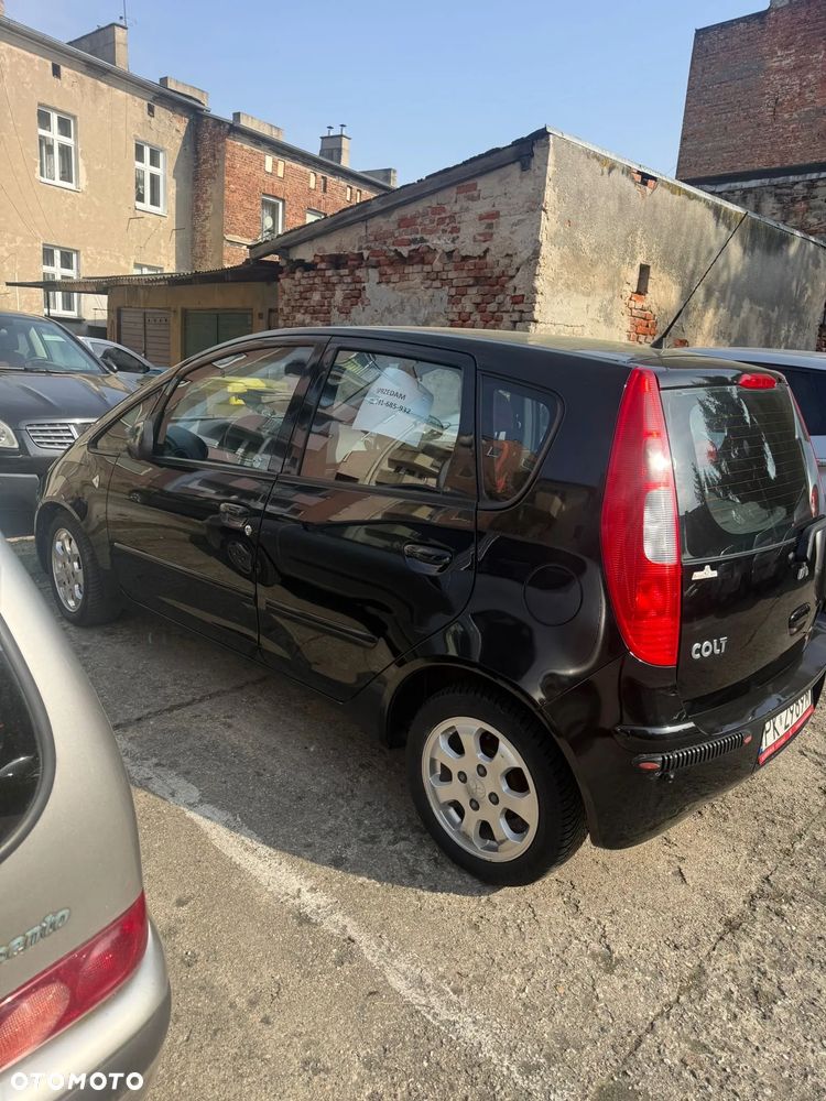 Mitsubishi Colt 1.3 Inform - 4