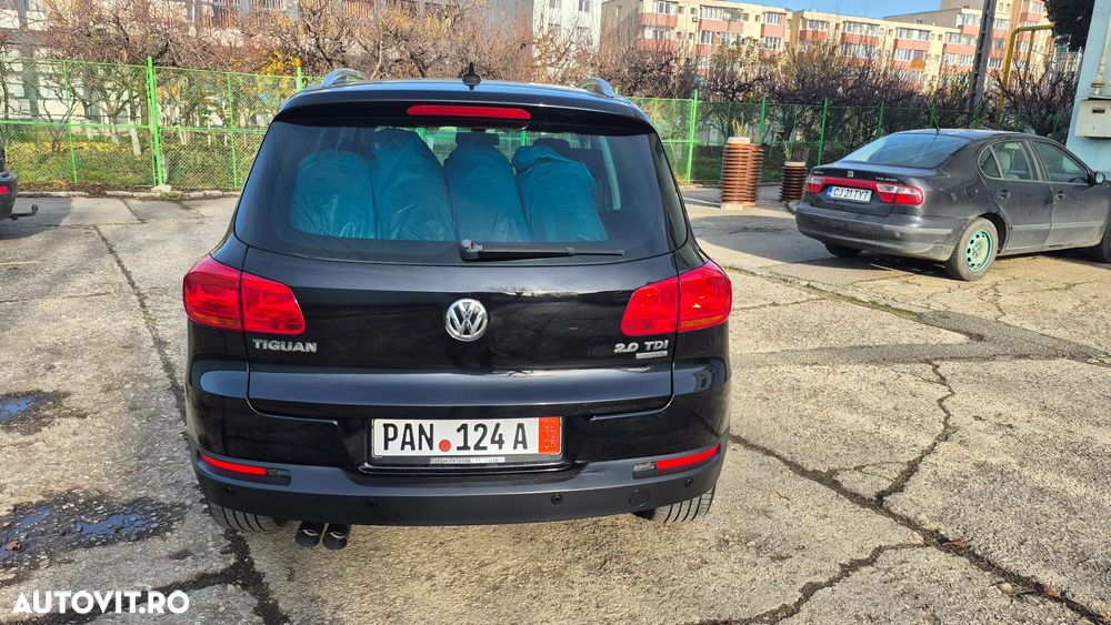 Volkswagen Tiguan 2.0 TDI DPF 4Motion BlueMotion Technology DSG Sport & Style - 5