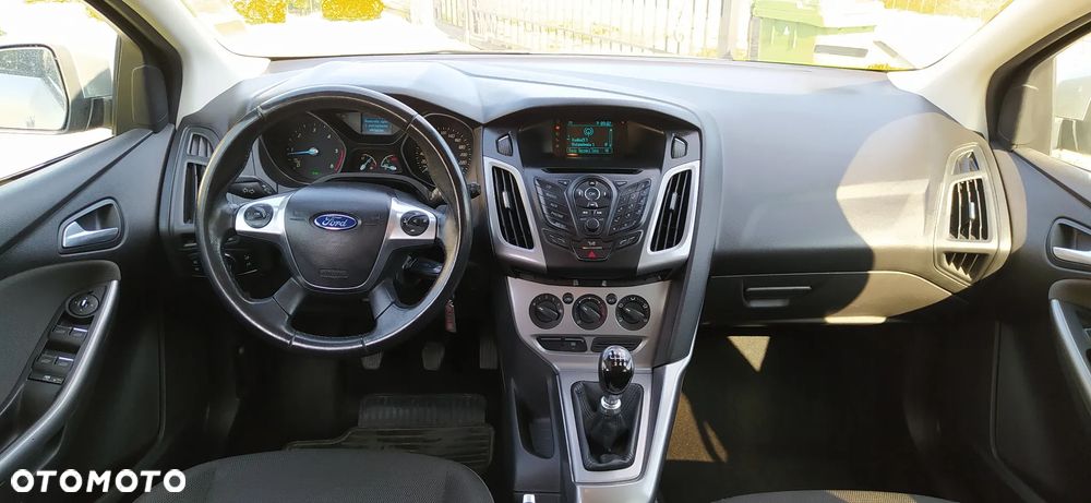 Ford Focus 1.6 TDCi Ambiente - 6