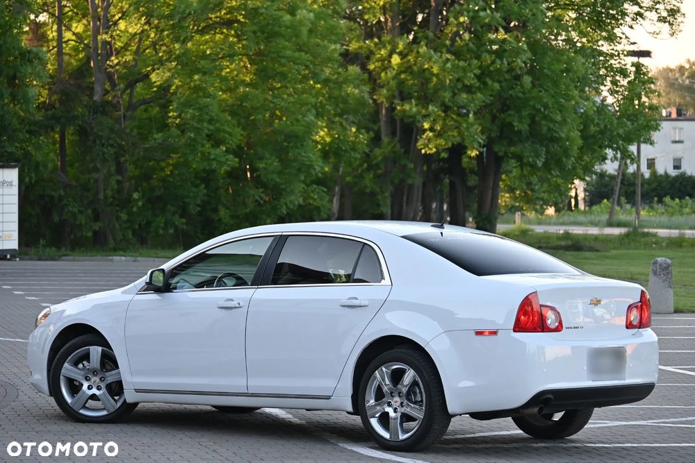 Chevrolet Malibu - 21