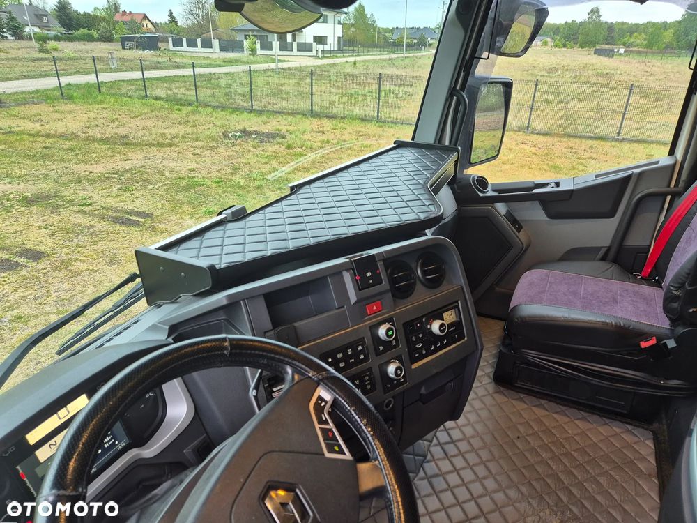 Renault T 520 - 5