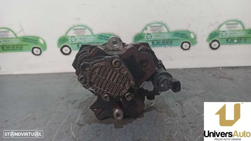 BOMBA INJECÇÃO CHRYSLER VOYAGER IV 2004 -5066819AB - 3