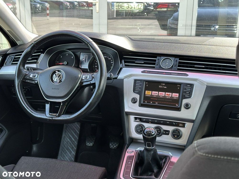 Volkswagen Passat Variant 2.0 TDI SCR Comfortline - 11