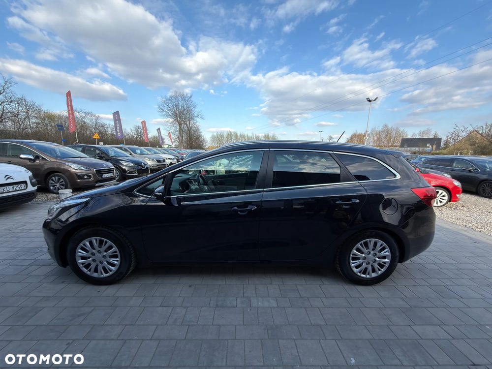 Kia Ceed 1.6 GDI Business Line - 22