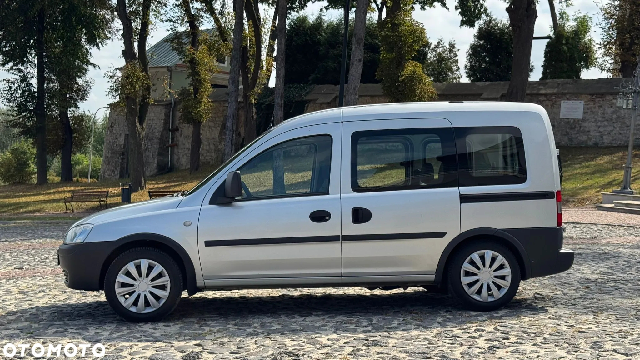 Opel Combo Tour 1.6 CNG Cosmo - 15