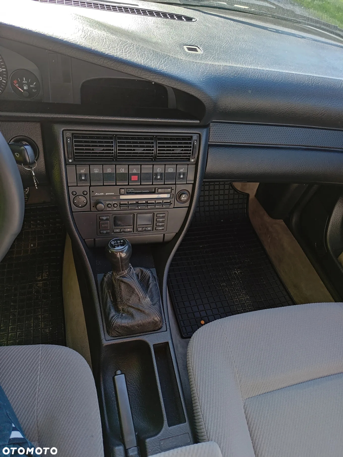 Audi 100 - 13