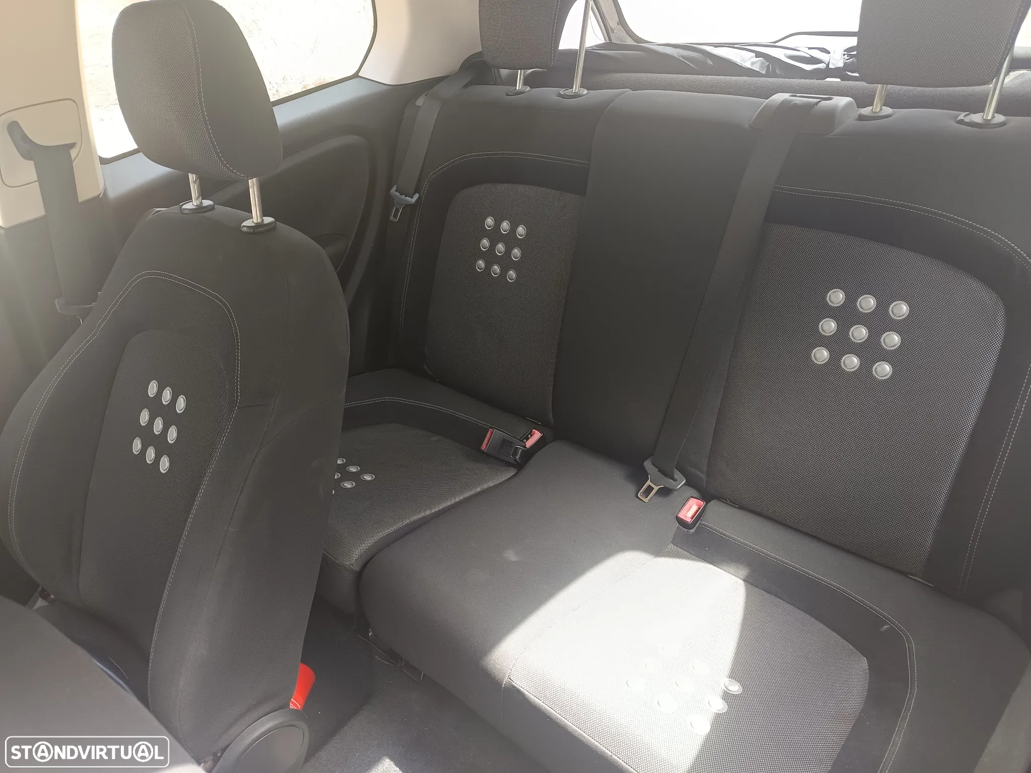 Fiat Grande Punto 1.3 M-Jet Sport - 4