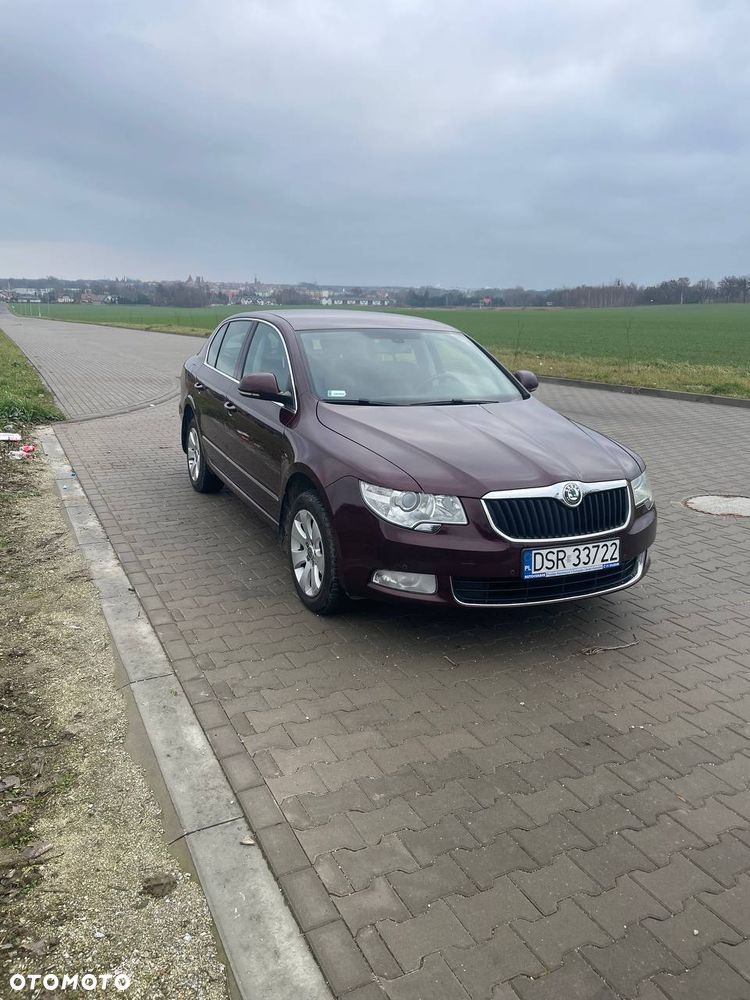 Skoda Superb 2.0 TDI 4x4 Ambition - 2