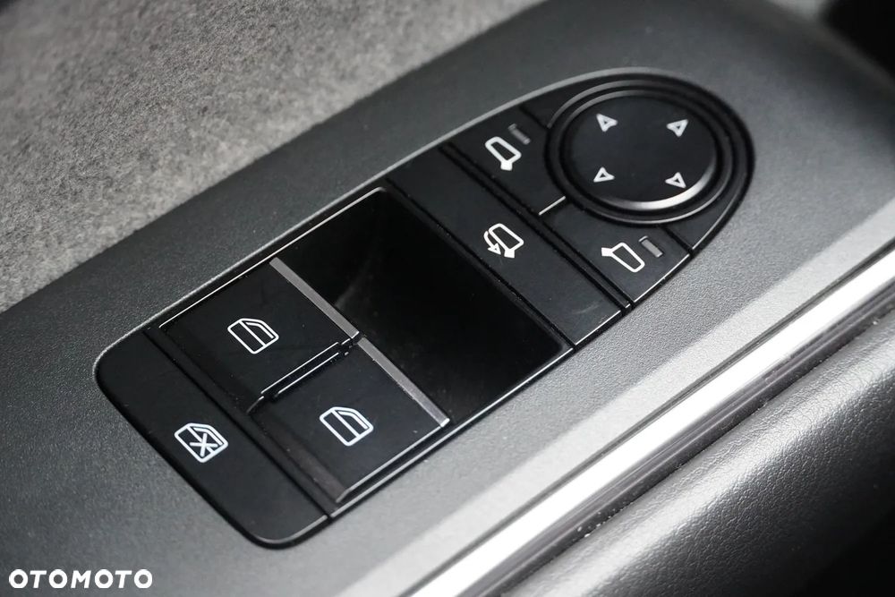 Mazda MX-30 R-EV PHEV Makoto - 19